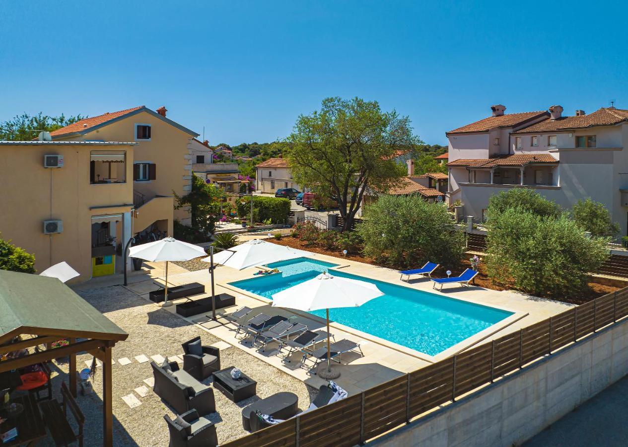 Apartments Vita Vinkuran Exterior foto